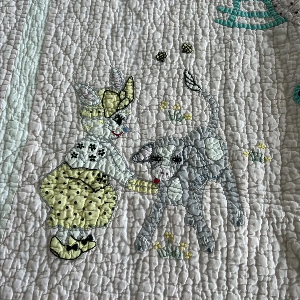 Judi Boisson Bunny Rabbit Floral Embroidery Baby Quilt American Country Vintage